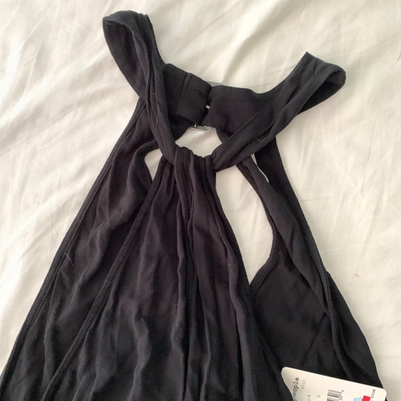 Black High-Neck Tank - Picture 2 of 3